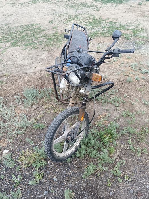 Продам мотоцикл 150 кубов