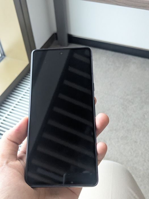 Google pixel 7 в идеальном состоянии