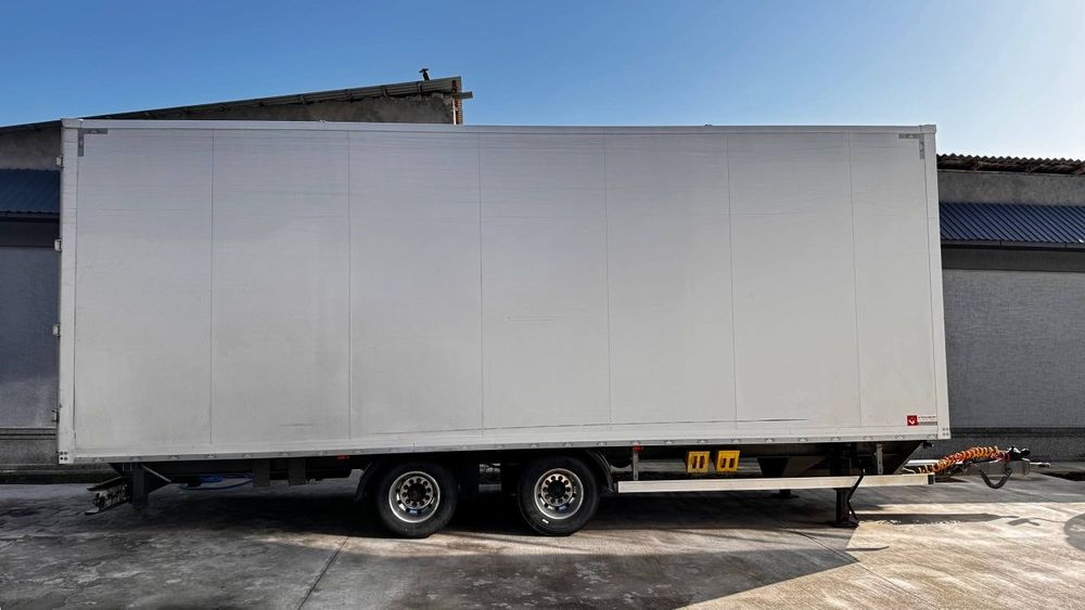 Паравоз Прицеп Сотилади