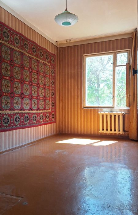 Мегапланет,Школа 235 4/3/4 79.9м2