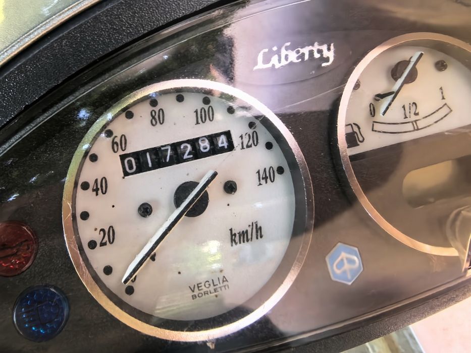 PIAGGIO LIBERTY 125cc Продавам Скутер А1