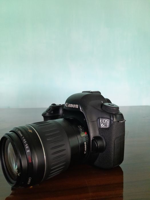 Canon 6D xolati ola ozim iwlatganman faqat fotoda ishlagan