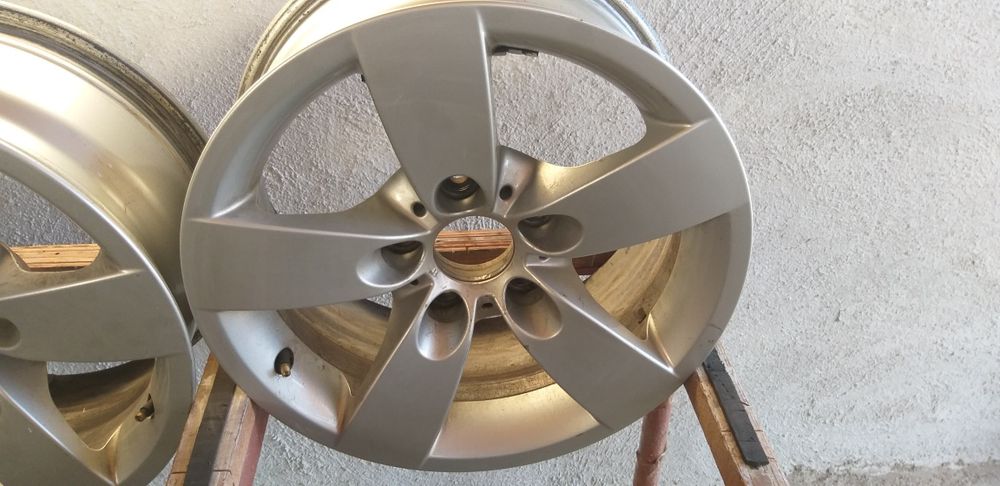 Голф 3 на части и джанти за бмв