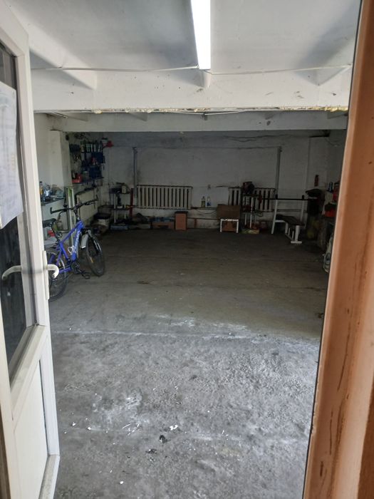 Сдам гараж в аренду