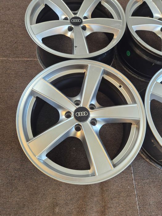 4 Jante Aliaj 5x112 18'' 8J ET 40 - VW Golf Passat Sharan Tiguan Touareg / AUDI A3 A4 A5 A6 A7 Q3 Q5 !