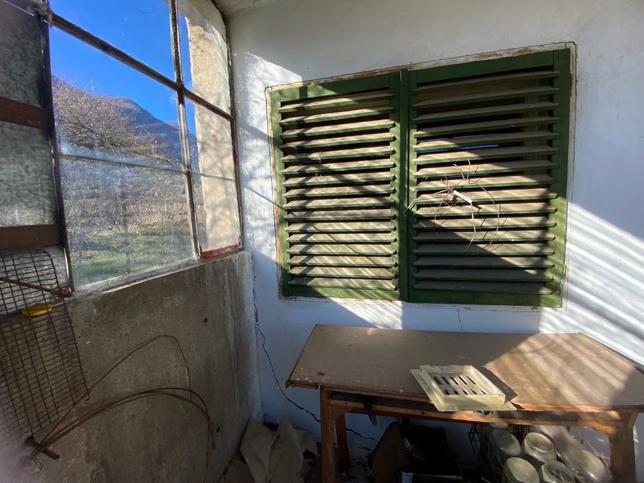 Вила до Враца в местността Под Балкана