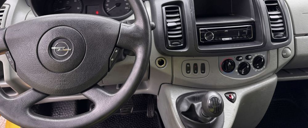 Opel Vivaro 2.0 Euro 5/6 Trepte/Aer Conditionat /Import Olanda