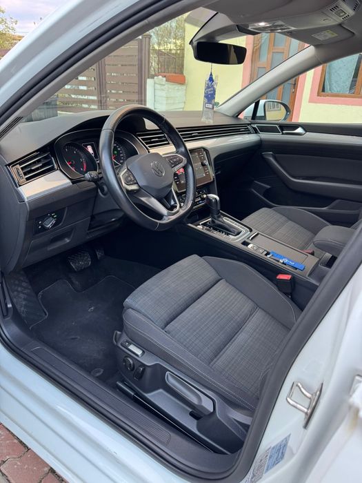 Volkswagen Passat 2021