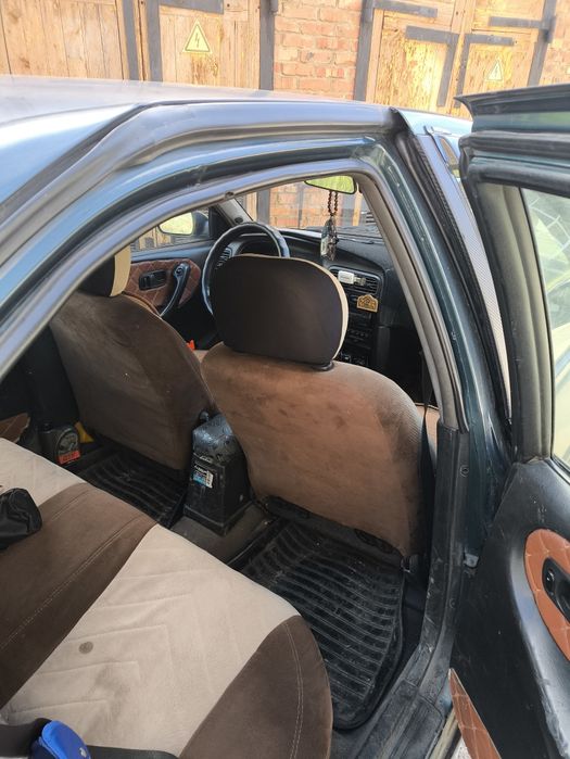 Продам Примеру Р10, инжектор 2л.