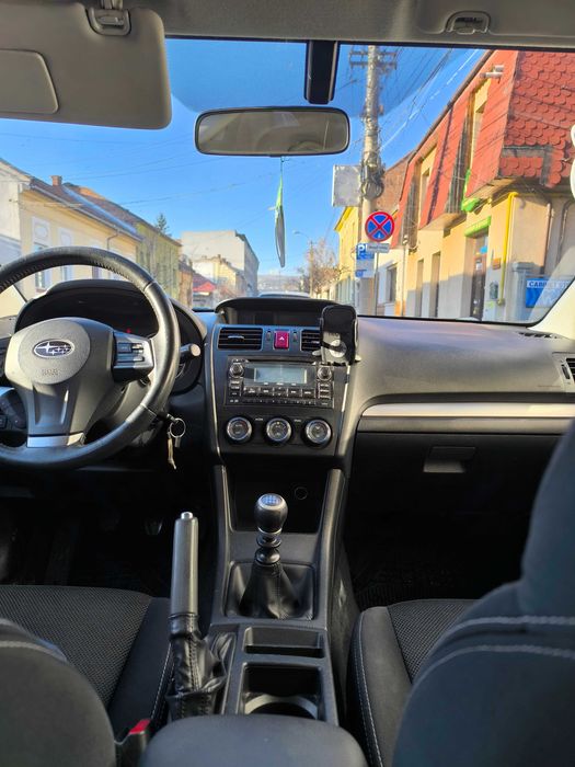 Vând Subaru XV 2012