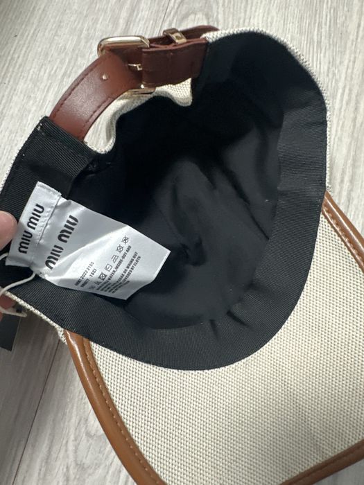 Sapca Miu Miu de piele