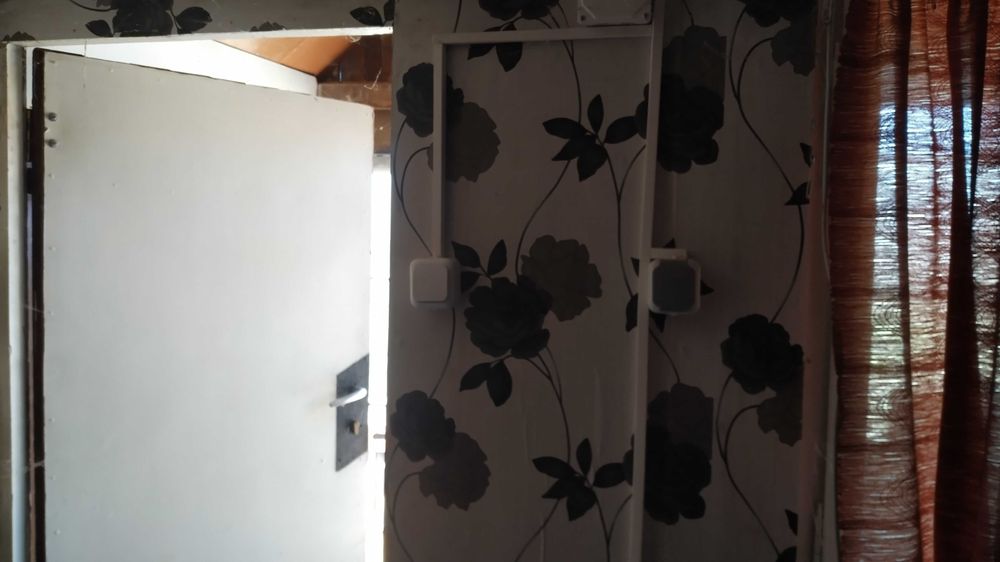 Преместваемо метално бунгало