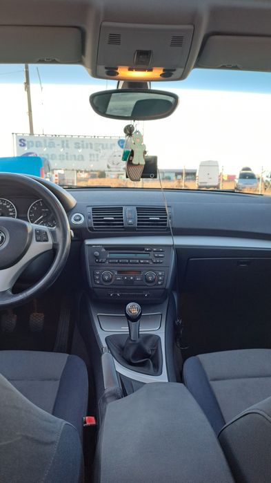 Vând BMW seria 1