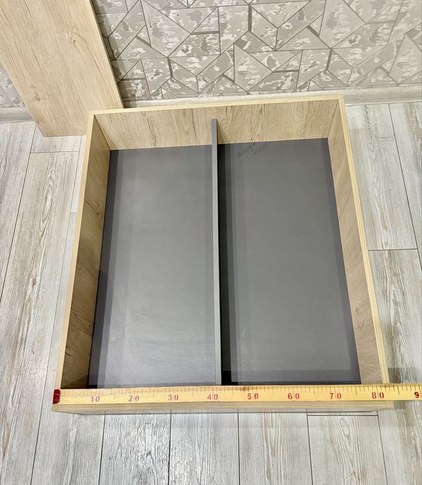 Клетка,Вольер для грызунов.Большая(1м/80см)раздельная с крышкой+корма.