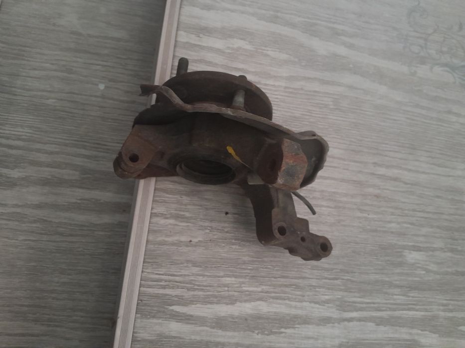 Сафа -ступица на Мазду 626 птичка