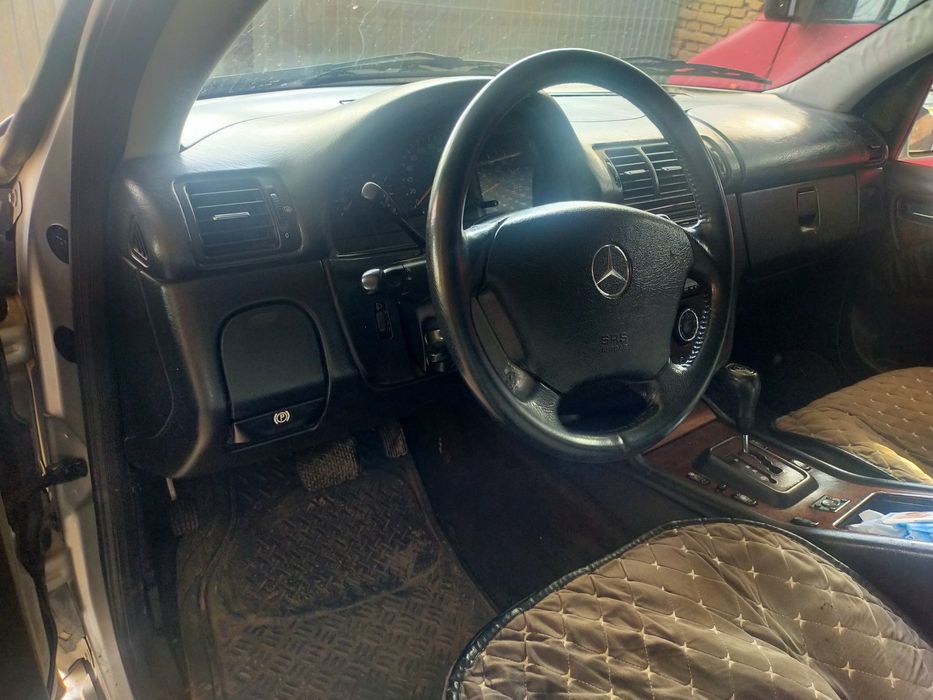 Эмел Мерседес 2002 ЕМЛ 270