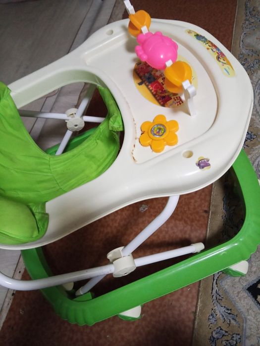 Мягкое кресло для малышам