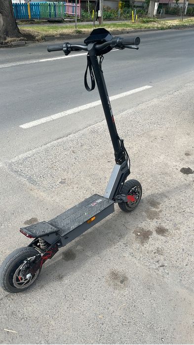 Vand trotineta myria my7061 in stare buna