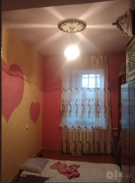 Uy sotiladi Oqqovoq 2 avtobaza