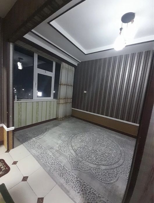 Срочно сдаётся квартира на 5 том этаже  цена 250$