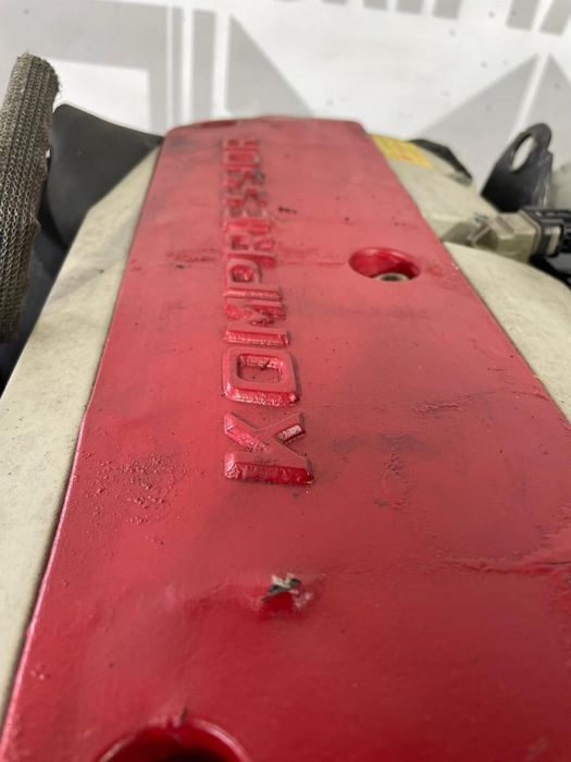 В наличии привозной двигатель на Мерседес 111 2.3л компрессор