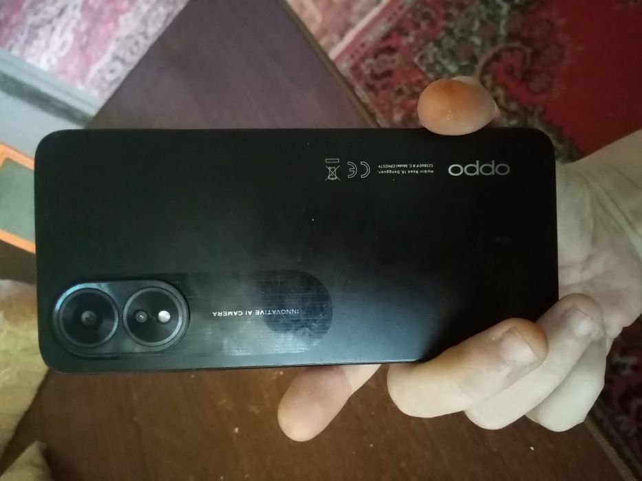 Продам телефон оппо