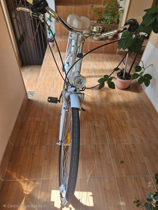 Vand bicicleta de oras pentru dama