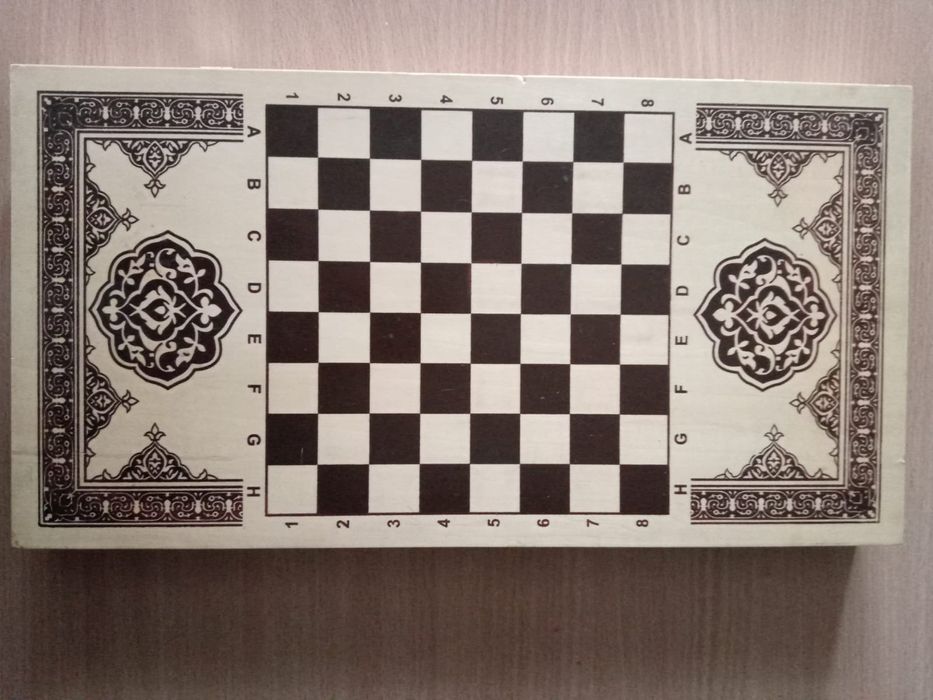 Продаются нарды новые