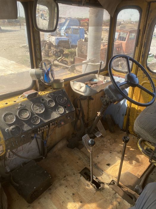 Кировец К 700 ямз