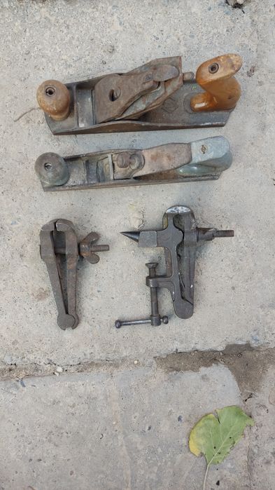 Продаются инструменты