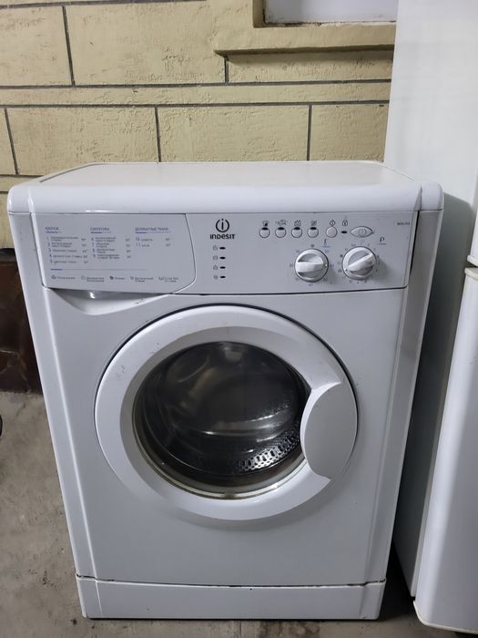 Стиральная машина автомат