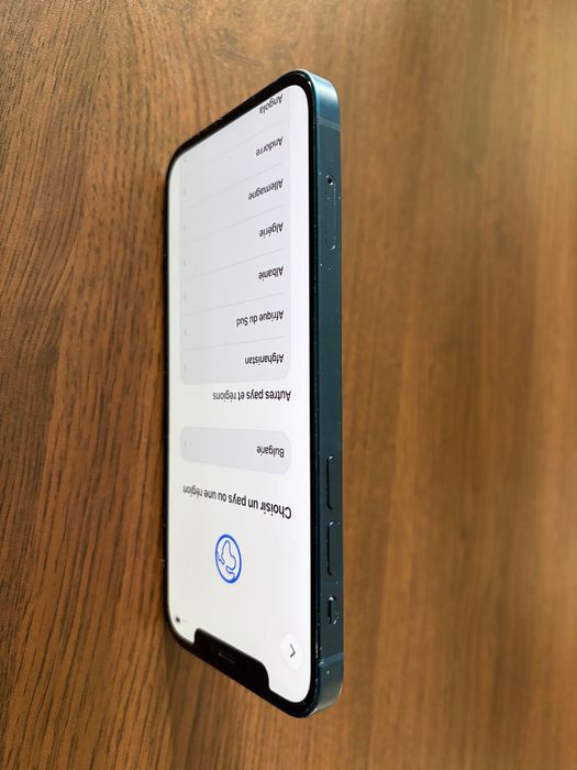 iPhone 12 64 гигабайта