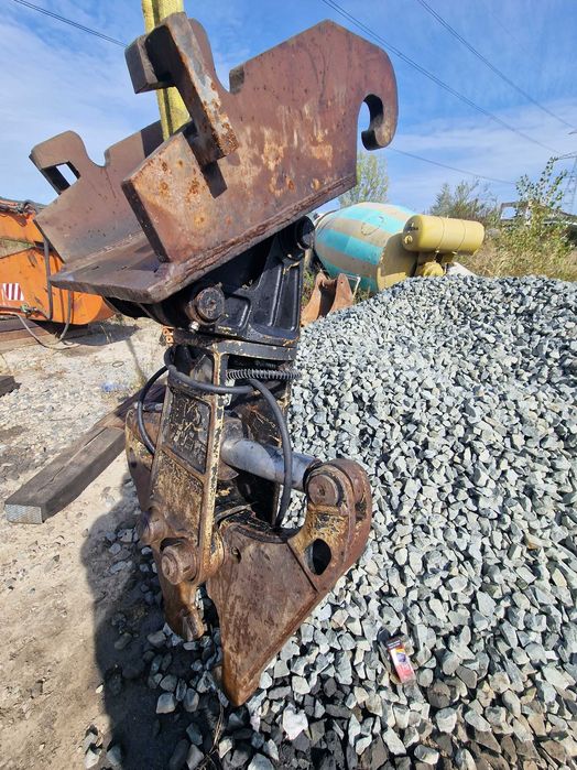 Foarfeca hidraulica demolare OKADA TS 500 pulverizator beton excavator