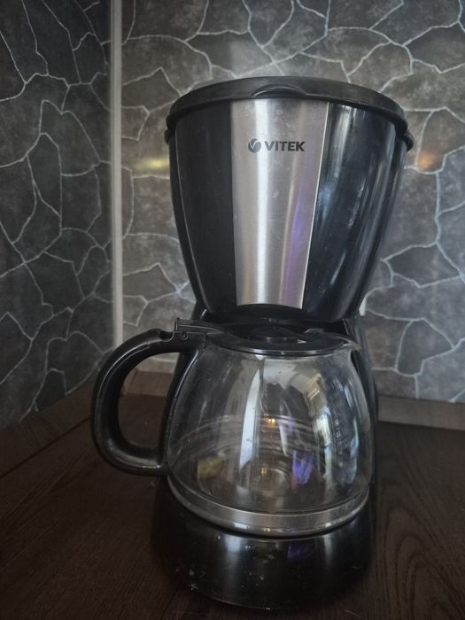 Продам кофеварку