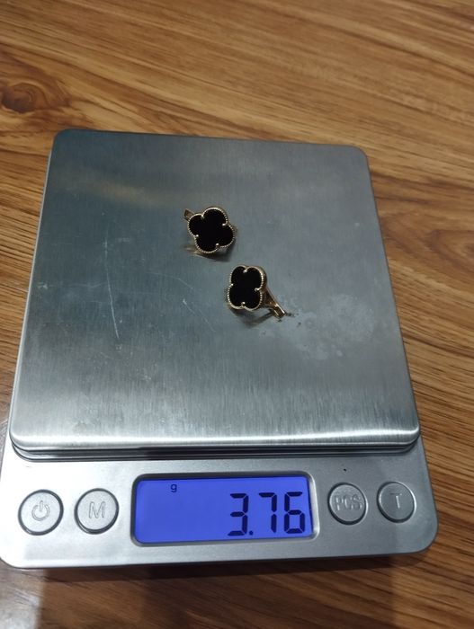 Золотые серёжки 585