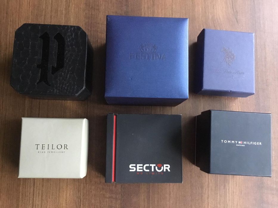 Cutii pt ceasuri preț diferit