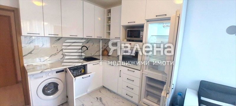 Продава се Тристаен апартамент в Поморие - 90 кв.м за 1410 €/кв.м - Снимка #1
