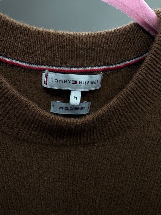 Дамски пулове кашмир и вълна