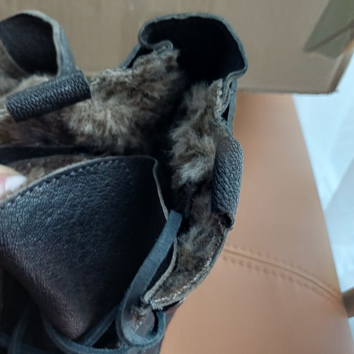 Bocanci m 40 piele noi