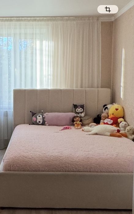 Продам двуспальнюю кровать