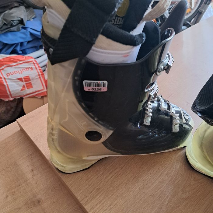 ски обувки атомиг