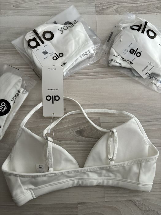 Bustiera / Sutien Alo Yoga