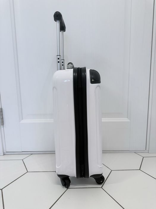 Чемодан Carpisa ручная кладь