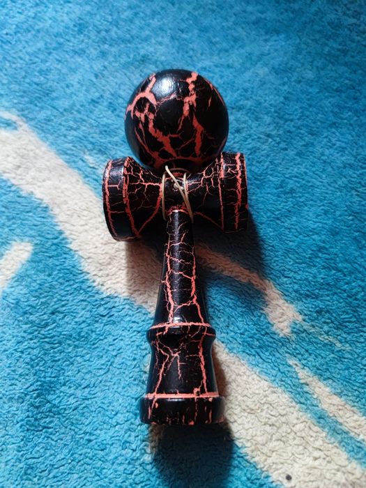 Kendama din lemn