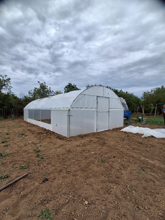 Solarii teava neagra sau zincata!
