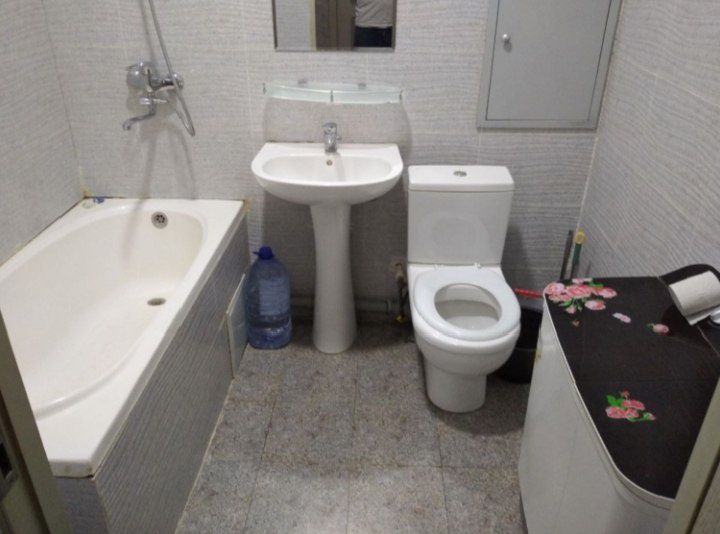 Достлик метро бекатида жойлашган ижарага берилади