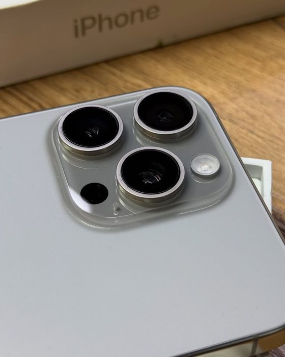 Iphone 15 pro max ideal