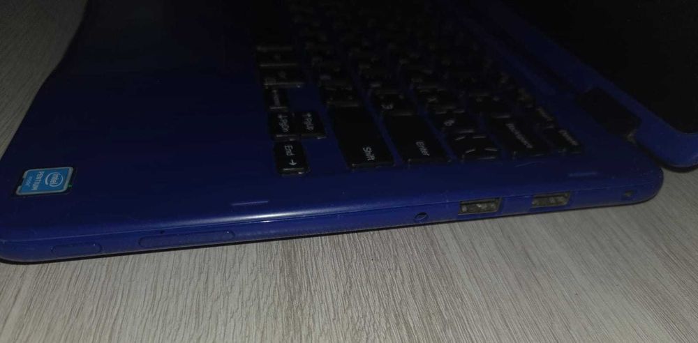 Продам ноутбук трансформер DELL
