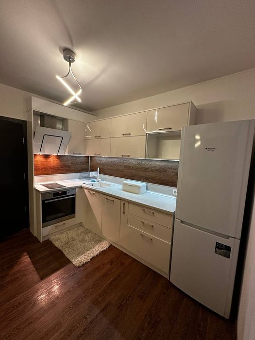 Дава се под наем Тристаен апартамент в с. Левски, Област Варна - 70 кв.м за 663 € - Снимка #7