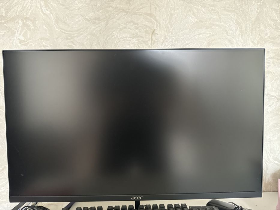 Монитор продаю.